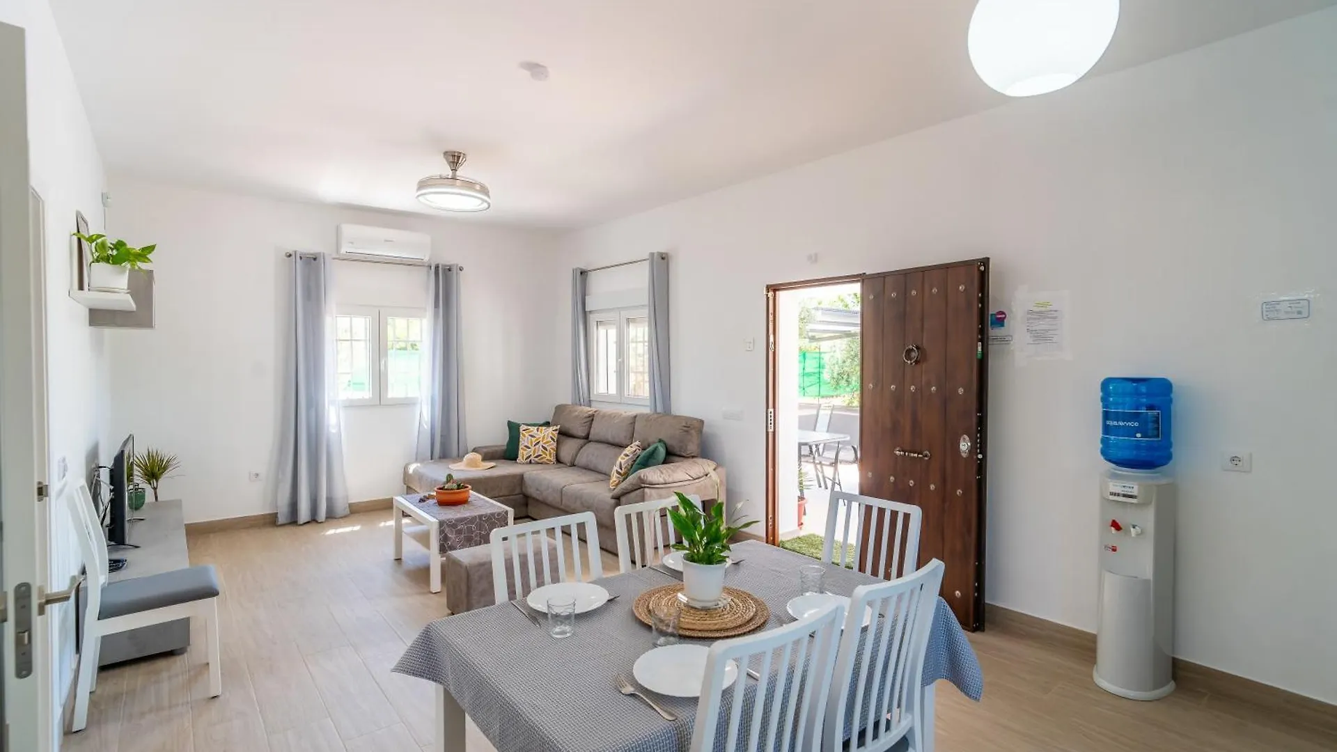 Casa Rural Olivera La Puebla de Cazalla Holiday home