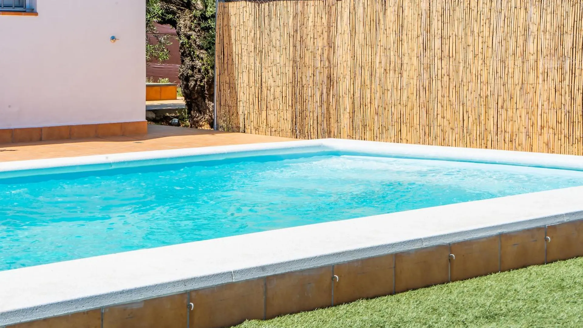 Holiday home Casa Rural Olivera La Puebla de Cazalla