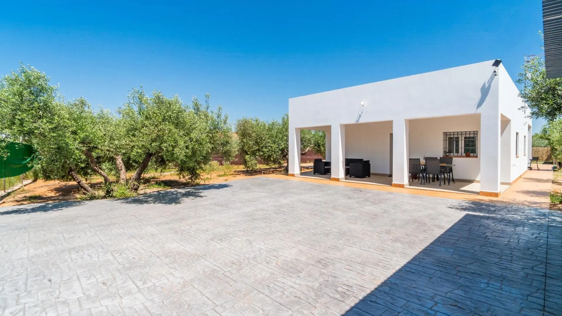 Holiday home Casa Rural Olivera La Puebla de Cazalla